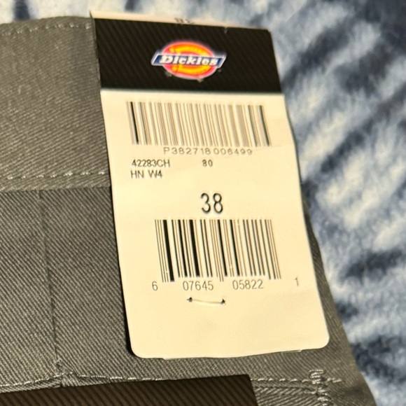 Dickies loose fit twill shorts 38 waist 13 inch inseam mens - Picture 3 of 3